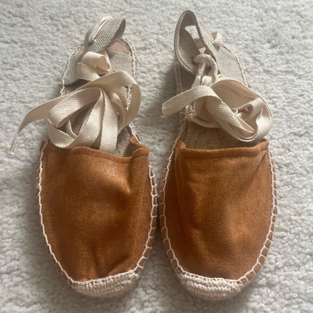 New- Flat tie-up Espadrille